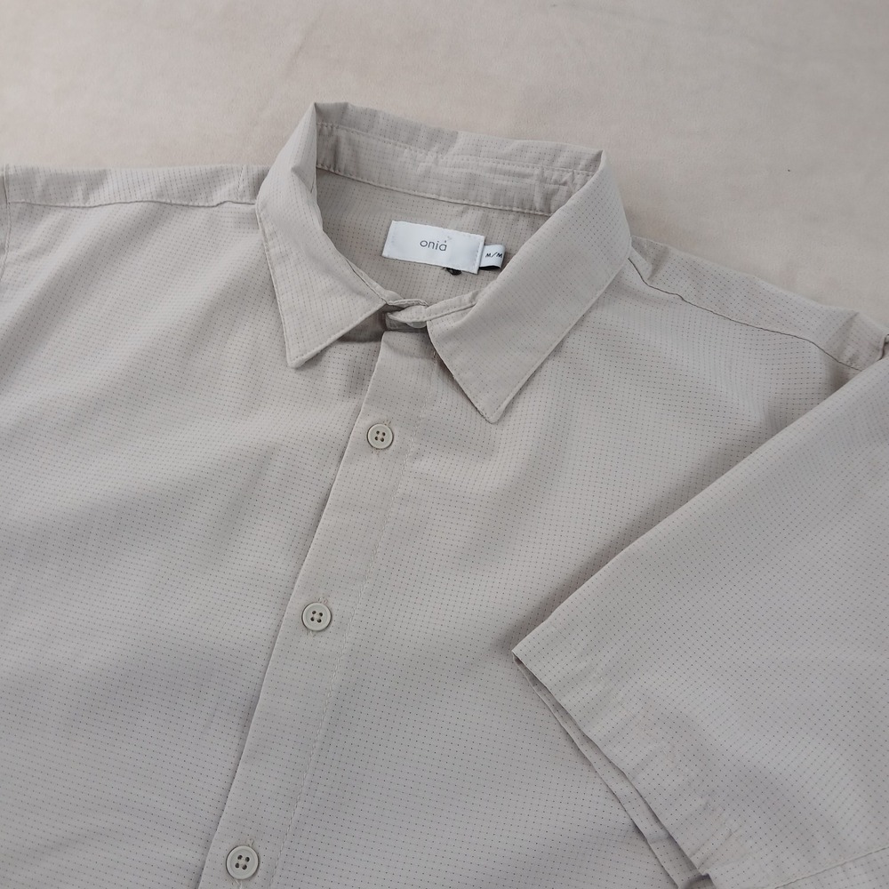Onia Medium Mens Shirt‎ 21x27 Outdoors Casual Perforated Stretch